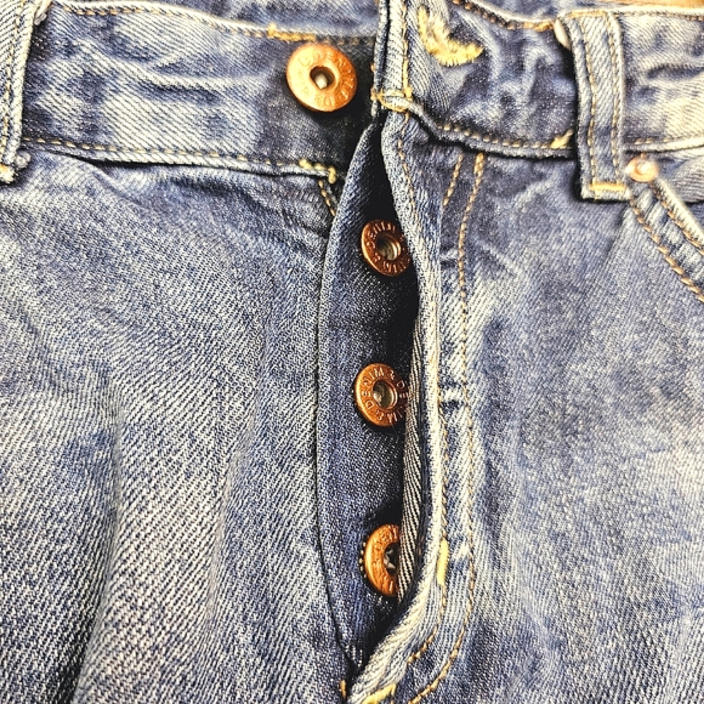 H&M Women's BoyFriend Low-Waist Button-Front Distressed Jeans, Size 28 - Picture 7 of 16